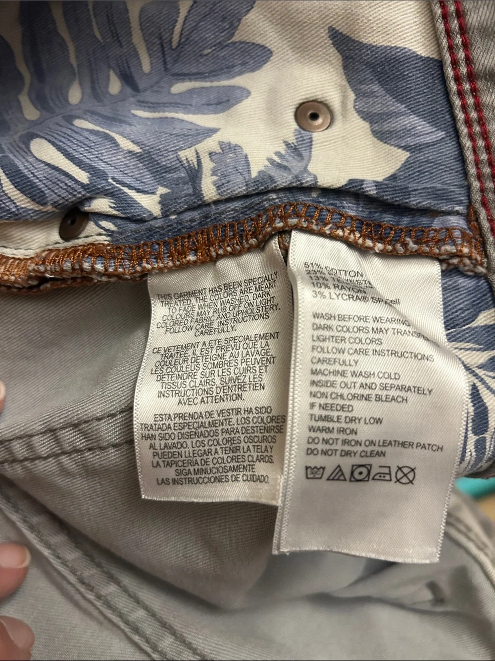 Tommy Bahama slim straight